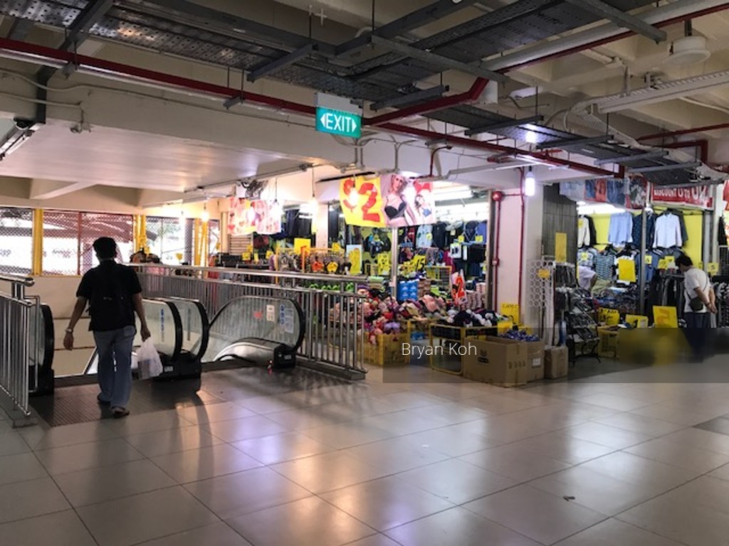 Boon Lay Shopping Centre (D22), Retail #150825622